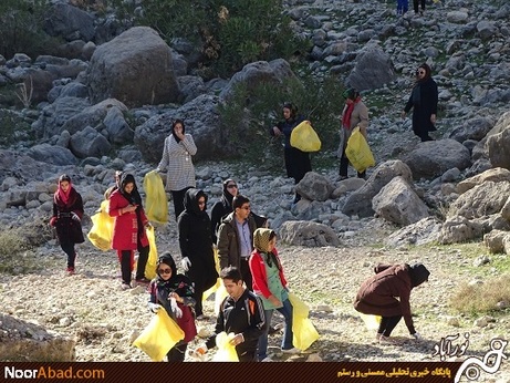 پاکسازی طبیعت در تنگ تاریخی «سا» شهرستان ممسنی