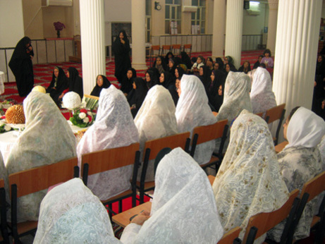همایش «پیوند آسمانی» در مکتب‌الزهرا لارستان