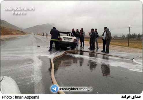 آتش سوزی یک دستگاه خودرو پراید بر اثر نشت گاز در خرامه