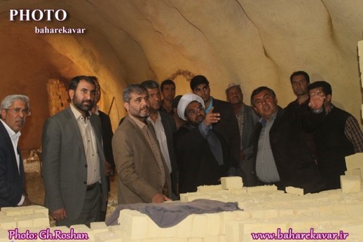 بازدید رئیس کل دادگستری فارس از کوره های آجرپزی کوار
