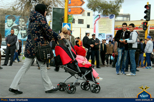حضور کودکان در مراسم راهپیمایی