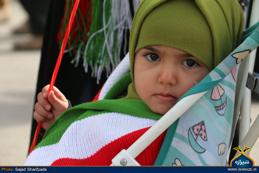 حضور کودکان در مراسم راهپیمایی