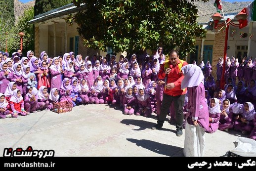گمپ گلا به سیدان آمد