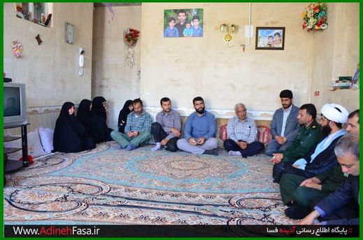 دیدار رمضانی مسئولان با خانواده شهید ابوذر غواصی